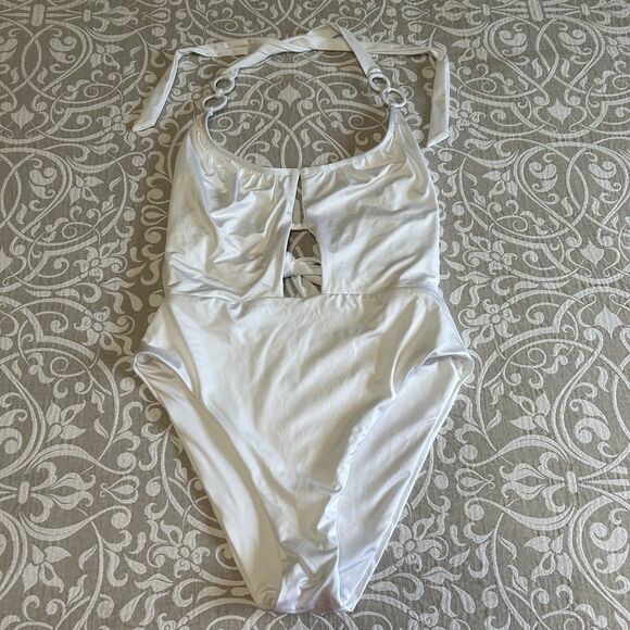 Trina Turk Swimsuit Women 8 White Monaco Scoop Neck Cutout Ring Halter One Piece - Picture 3 of 13